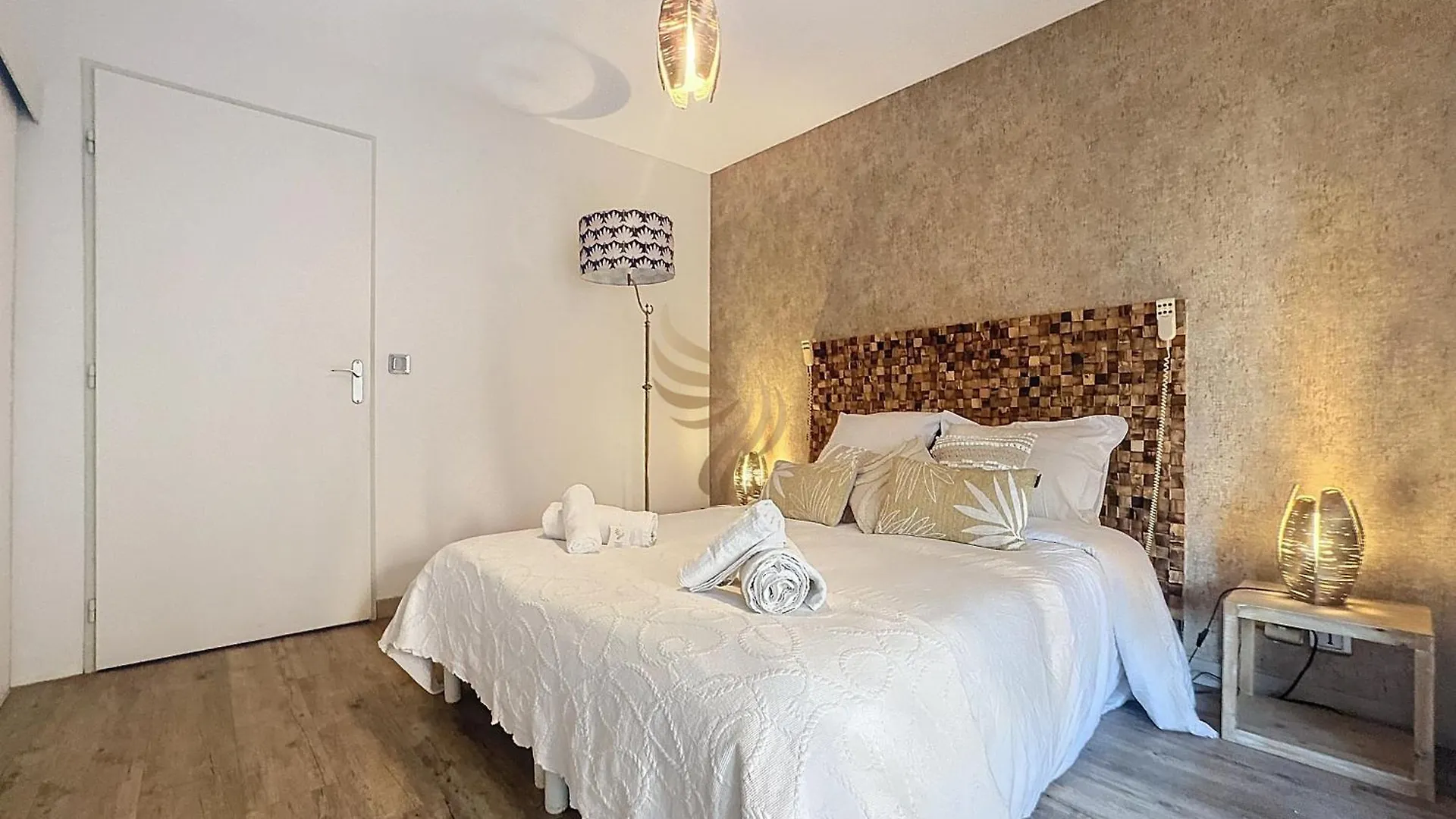 L'Ecrin Des Cimes Appartement Duplex, Terrasse Vue Panoramique, Box - Capitalchic Services Frejus Plage